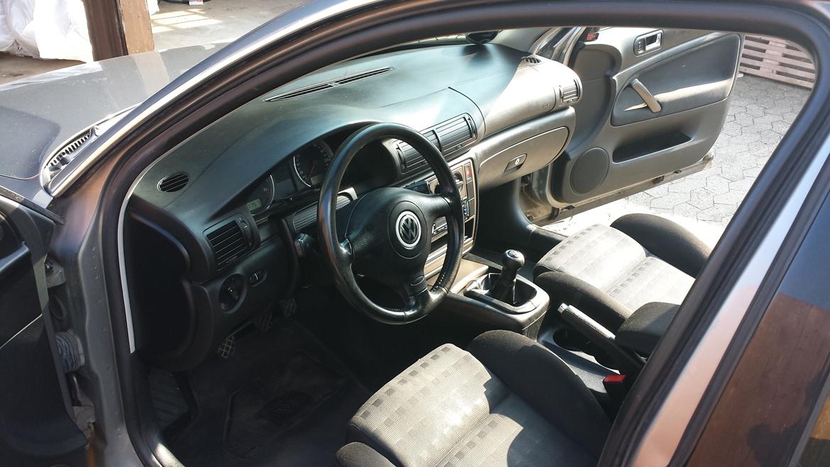 VW passat 3bg  børnecontaineren billede 10