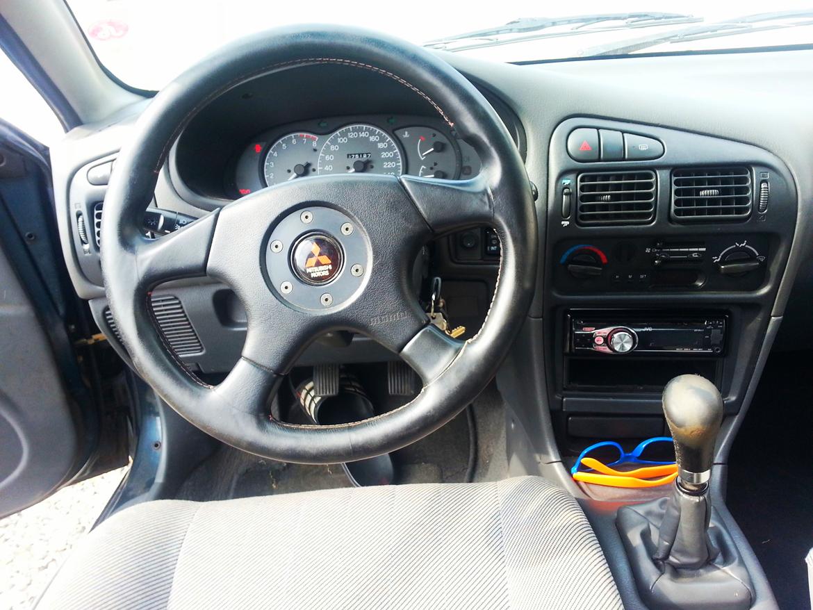 Mitsubishi Colt GLXi billede 9