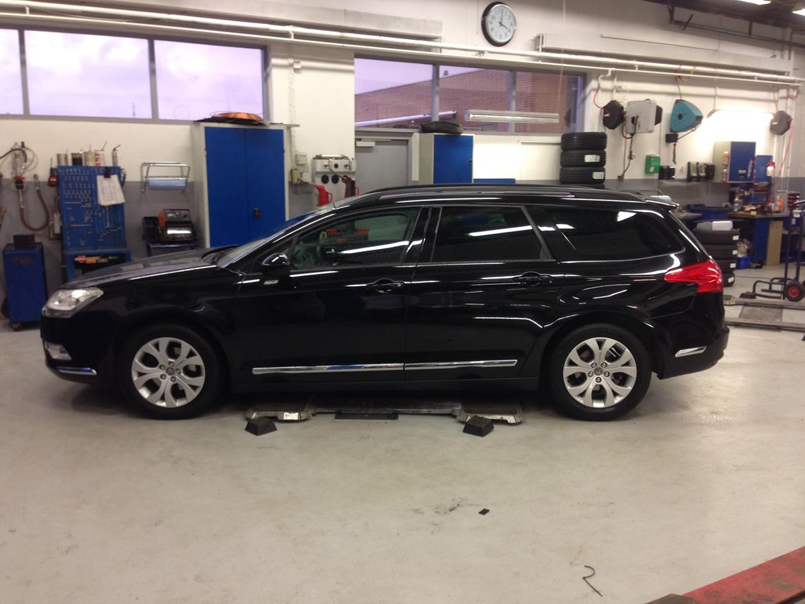 Citroën C5 Airdream FAP - Da jeg lige havde købt den. Std. undervogn, hjul osv. billede 28