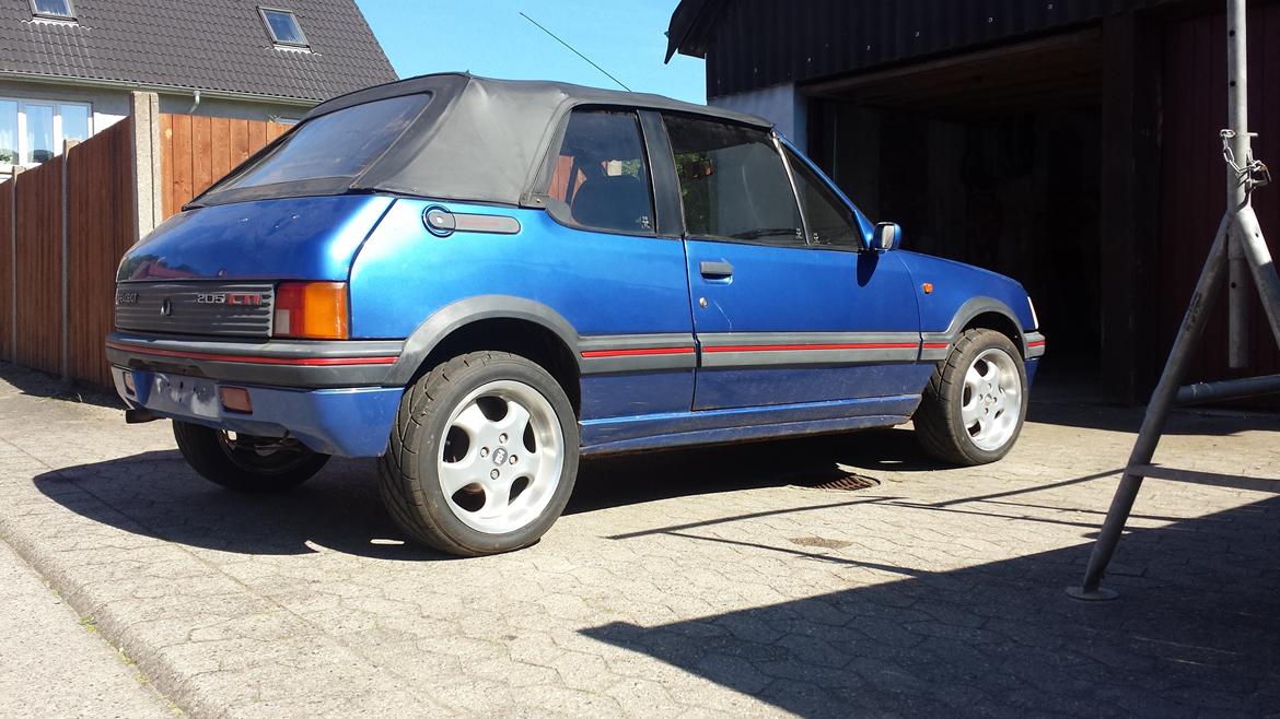 Peugeot 205 1.9 cti billede 3