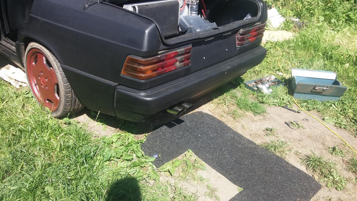 Mercedes Benz W201 190E 2.6 Sportline "Solgt" billede 10