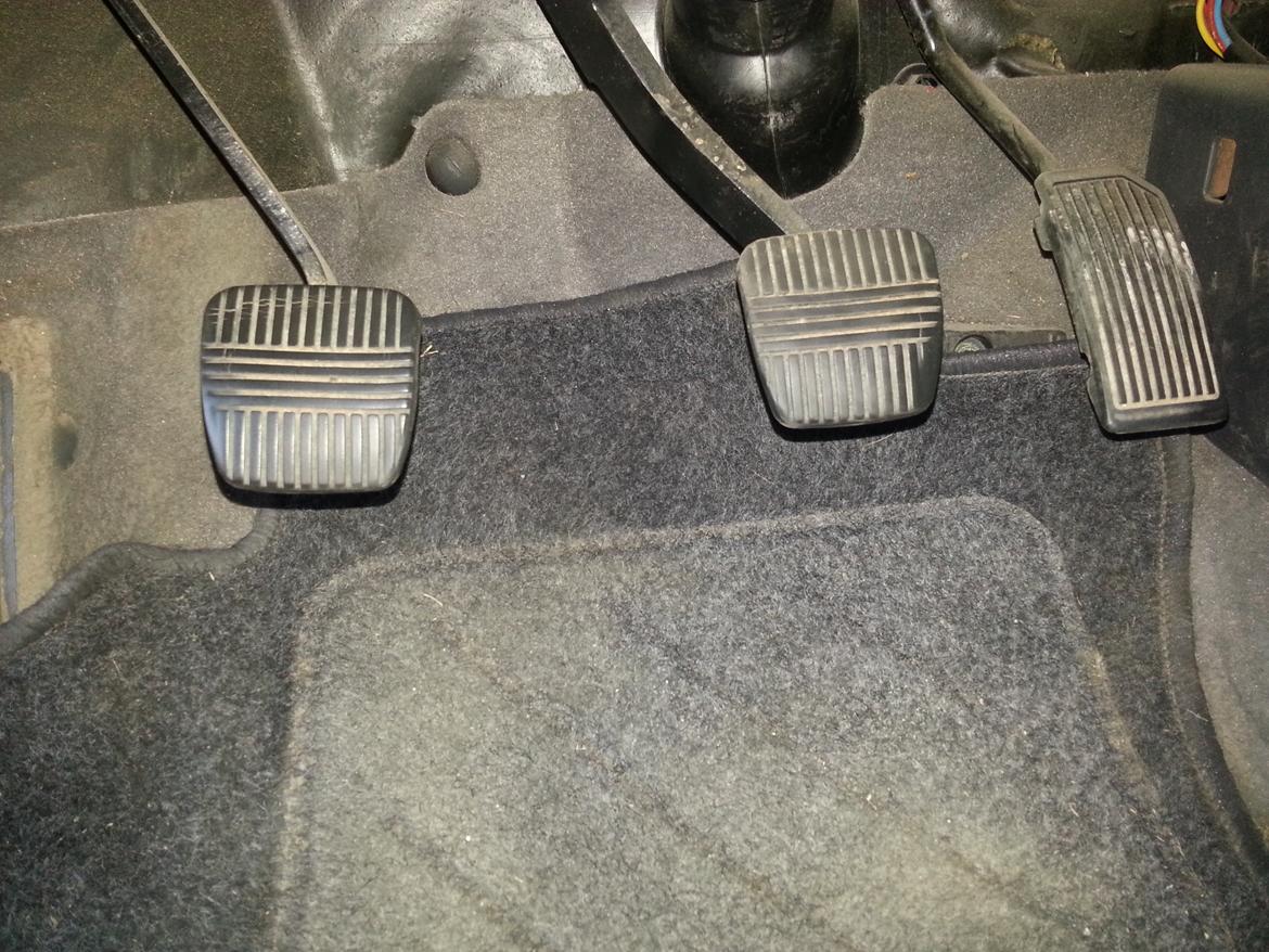 Nissan Primera 1.6 - Pedaler billede 15