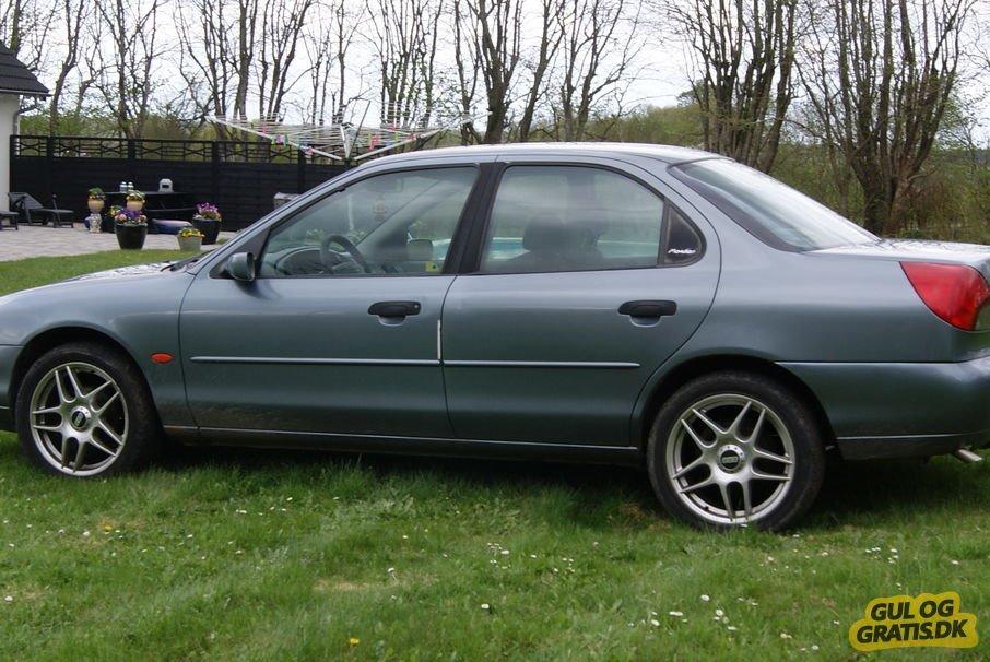 Ford Mondeo 2.0i Ambiente + Steel blue billede 12