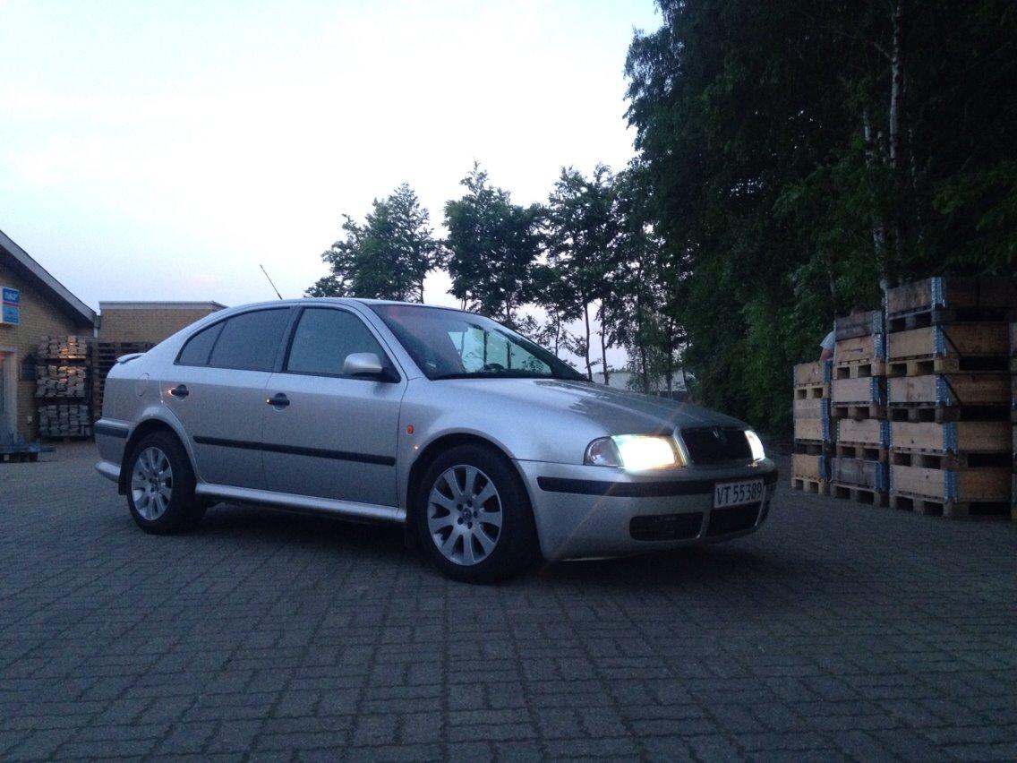 Skoda Octavia 1,6SR billede 2