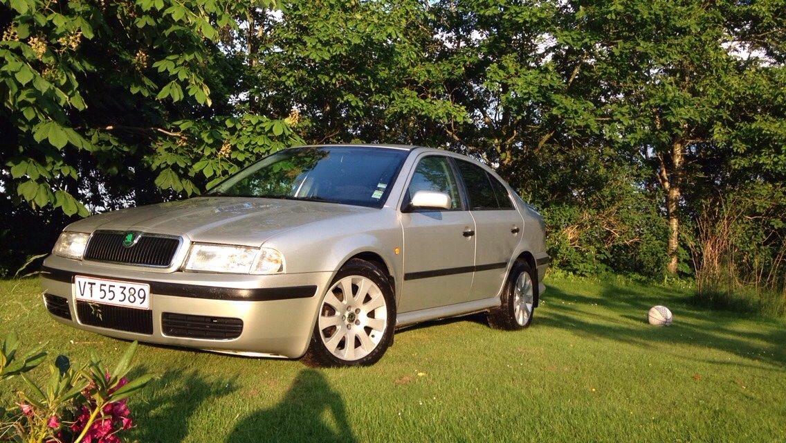 Skoda Octavia 1,6SR billede 1