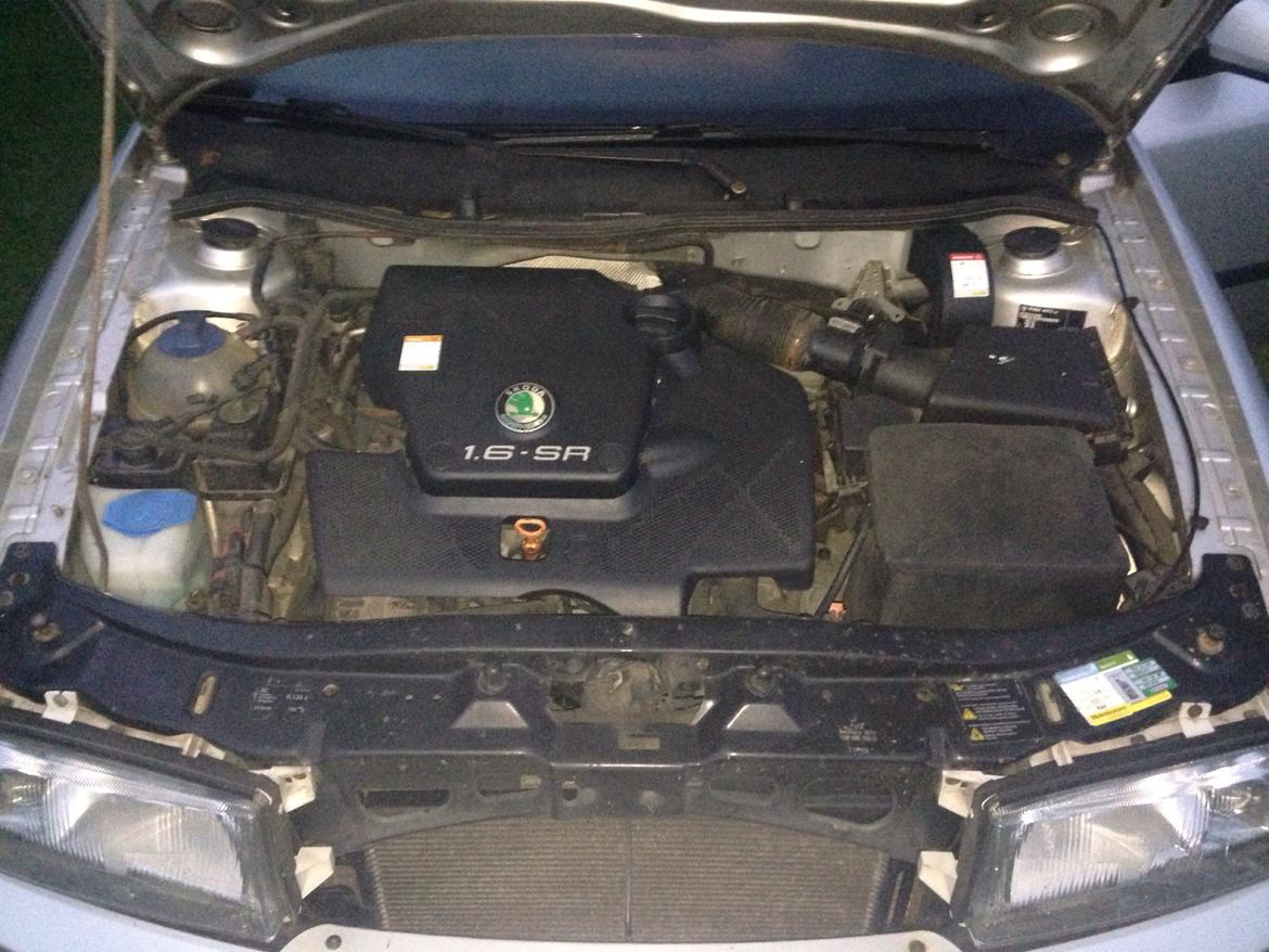 Skoda Octavia 1,6SR billede 8