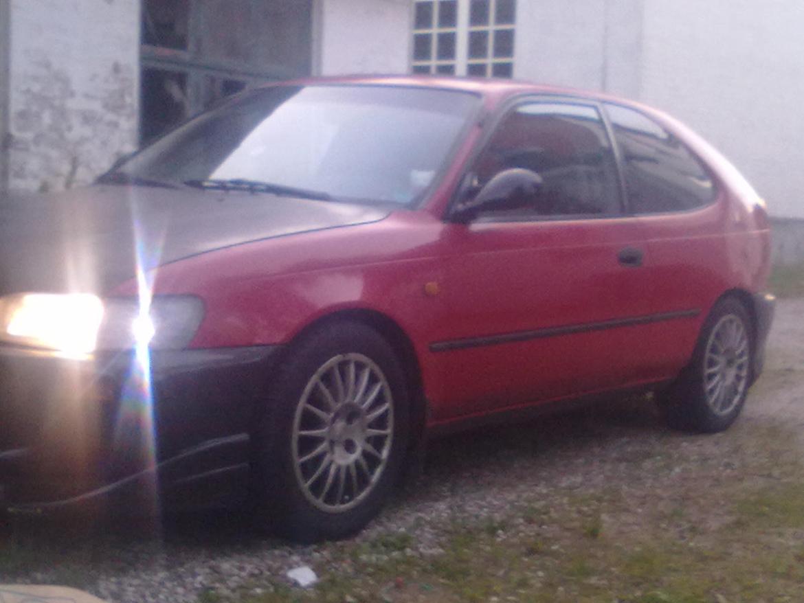 Toyota corolla e10 billede 1