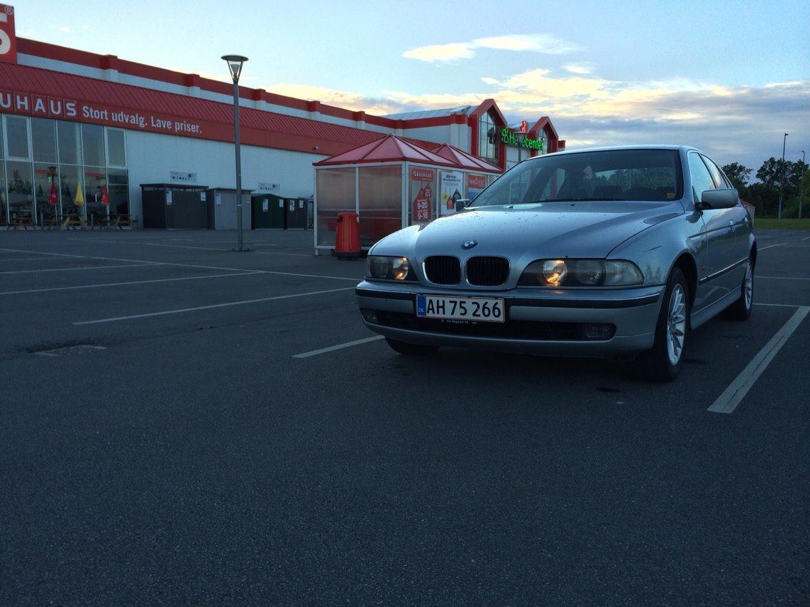 BMW 520i E39 billede 1