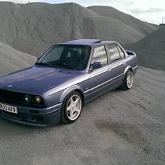 BMW E30 M-Technic 2