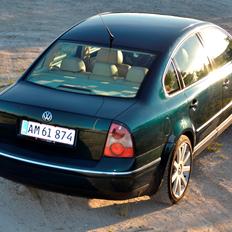 VW Passat 3BG