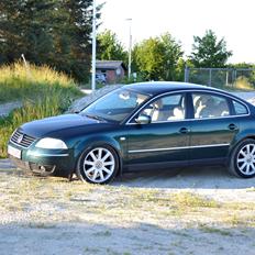 VW Passat 3BG