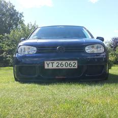 VW Golf 4