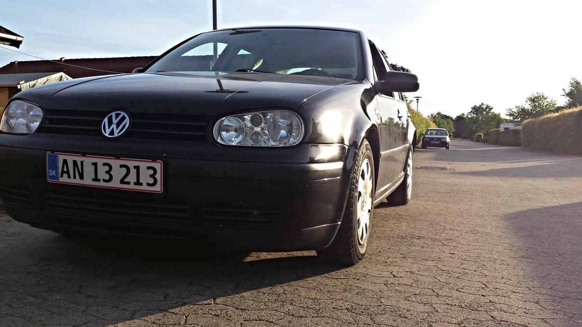 VW Golf 4 billede 2