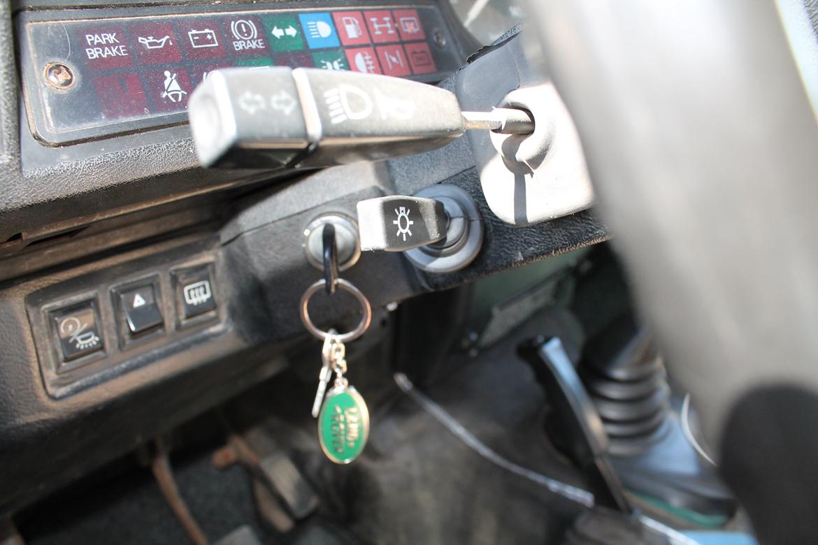 Land Rover Defender 90" billede 8