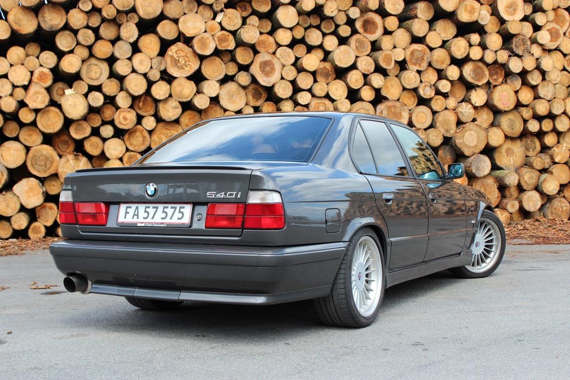 BMW E34 540i billede 3