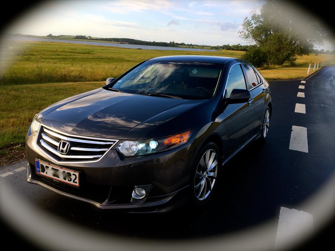 Honda Accord Elegance *SOLGT* billede 2