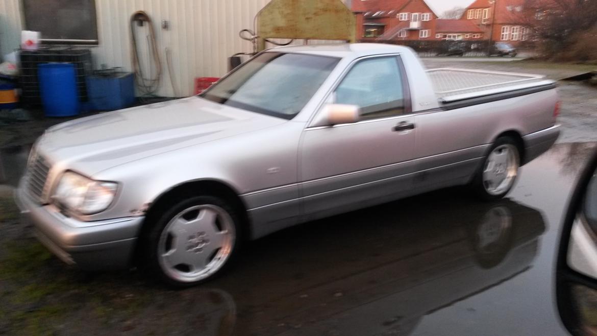 Mercedes Benz S600 V12 Pick-up - det pyntede det grønne kom af billede 11