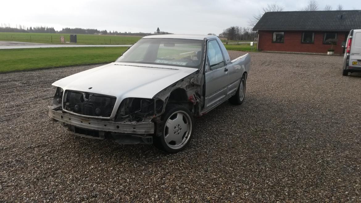 Mercedes Benz S600 V12 Pick-up - Klar til maler billede 16