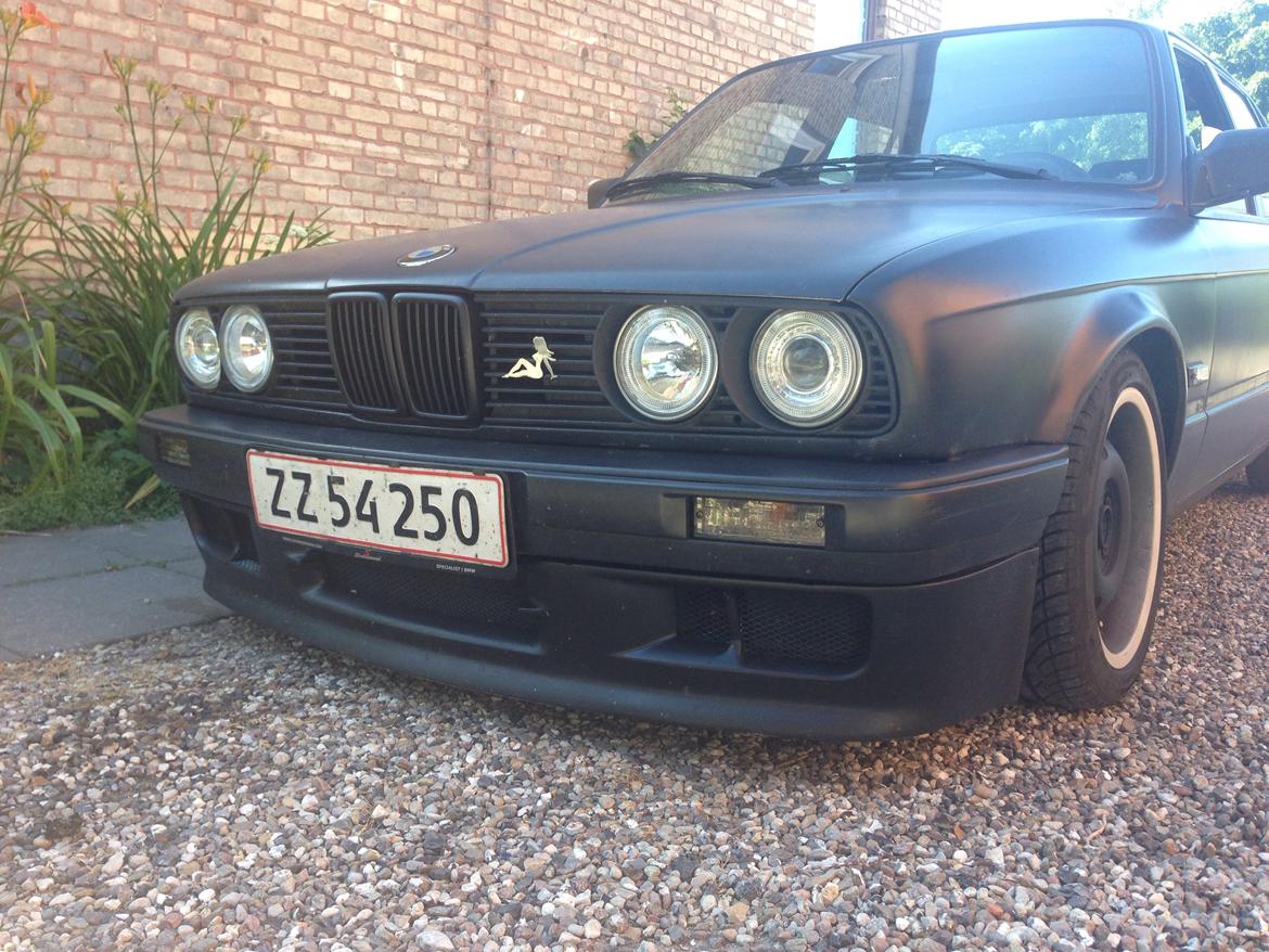 BMW E30 4 dørs billede 6