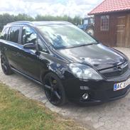 Opel Zafira B OPC 7 Personers