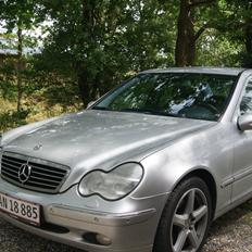 Mercedes Benz C320/W203