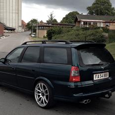 Opel Vectra B (Nyistandsat)