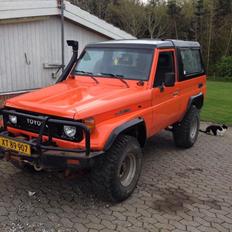 Toyota Landcruiser BJ73