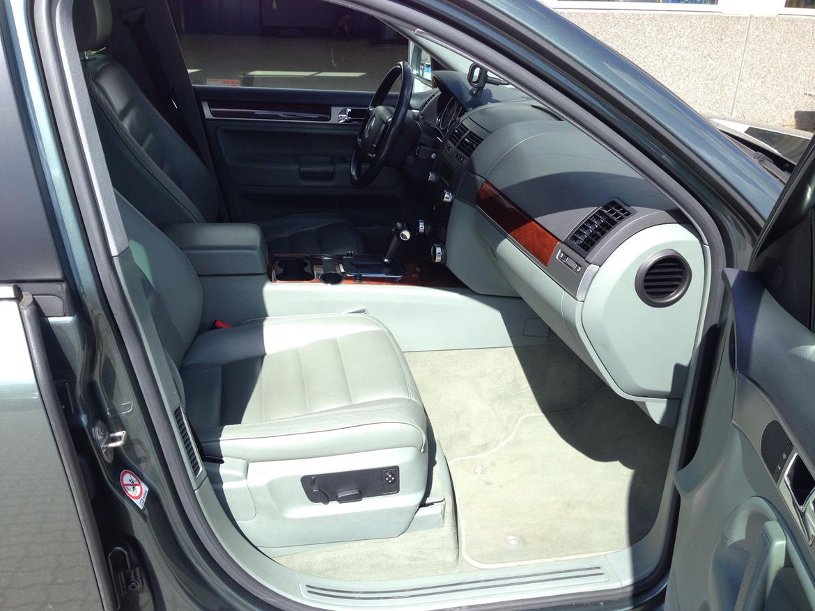 VW Touareg 2,5 TDI Tiptronic  billede 10