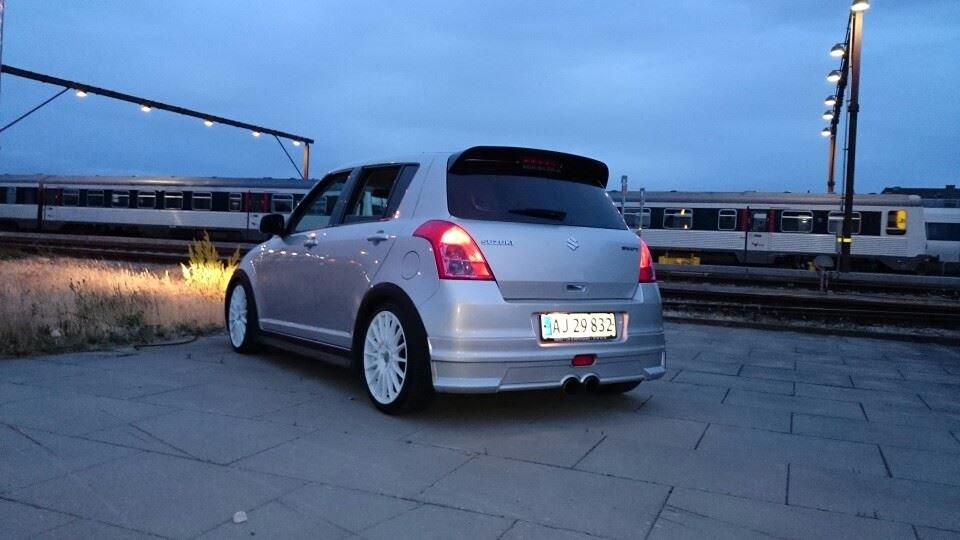 Suzuki Swift 1,3 DDIS billede 13