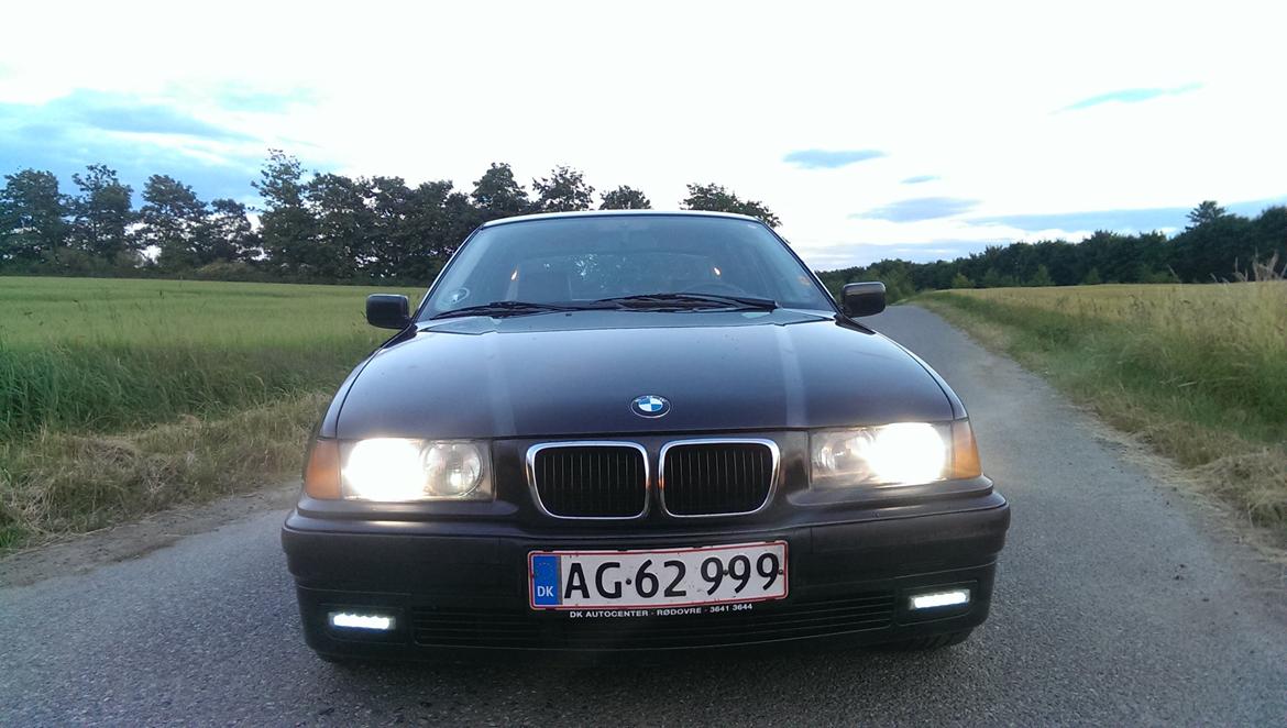 BMW 323i E36 billede 4