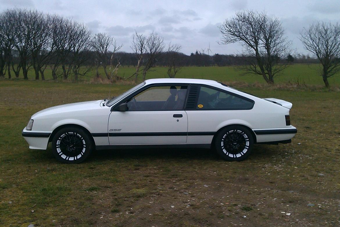 Opel Monza 3,0 GSE billede 1