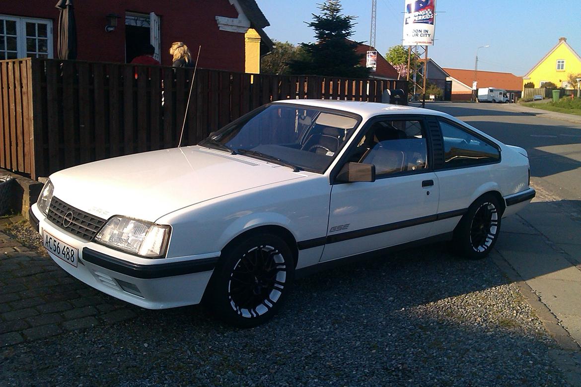 Opel Monza 3,0 GSE billede 11