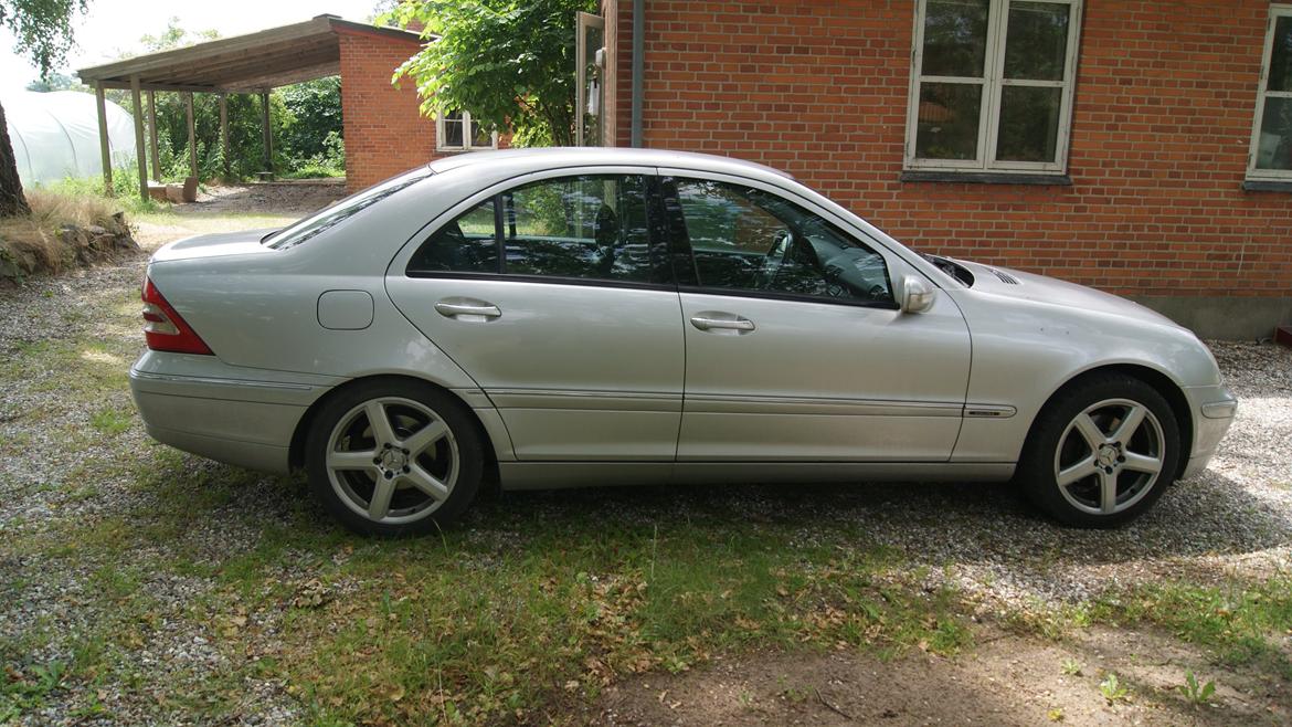 Mercedes Benz C320/W203 billede 4