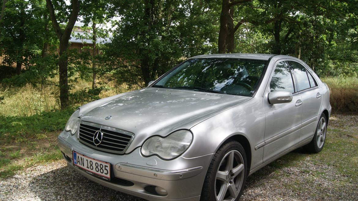 Mercedes Benz C320/W203 billede 2