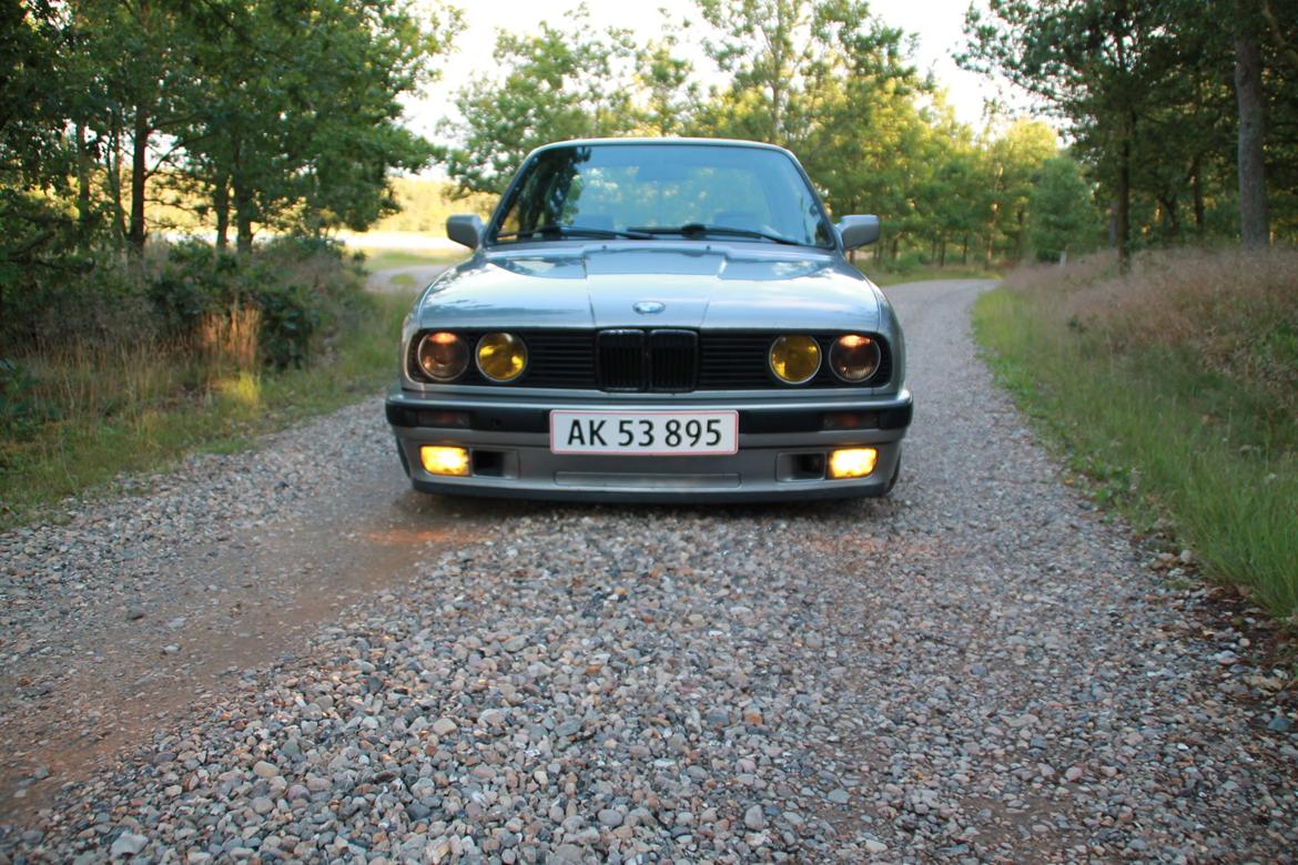 BMW E30 320i billede 17
