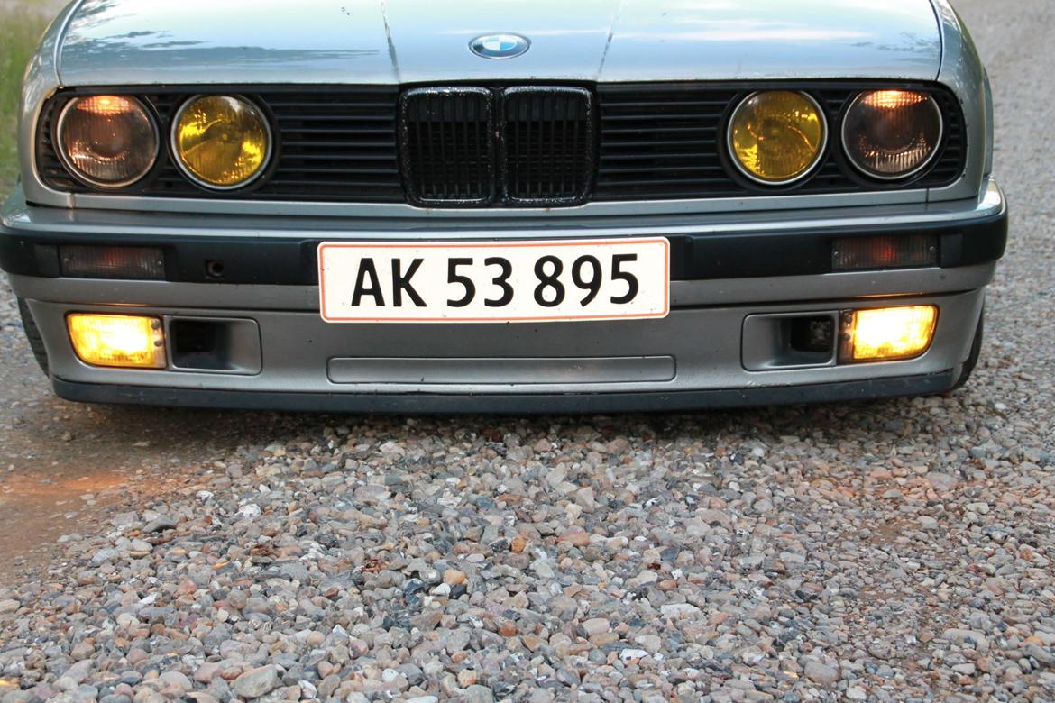 BMW E30 320i billede 19