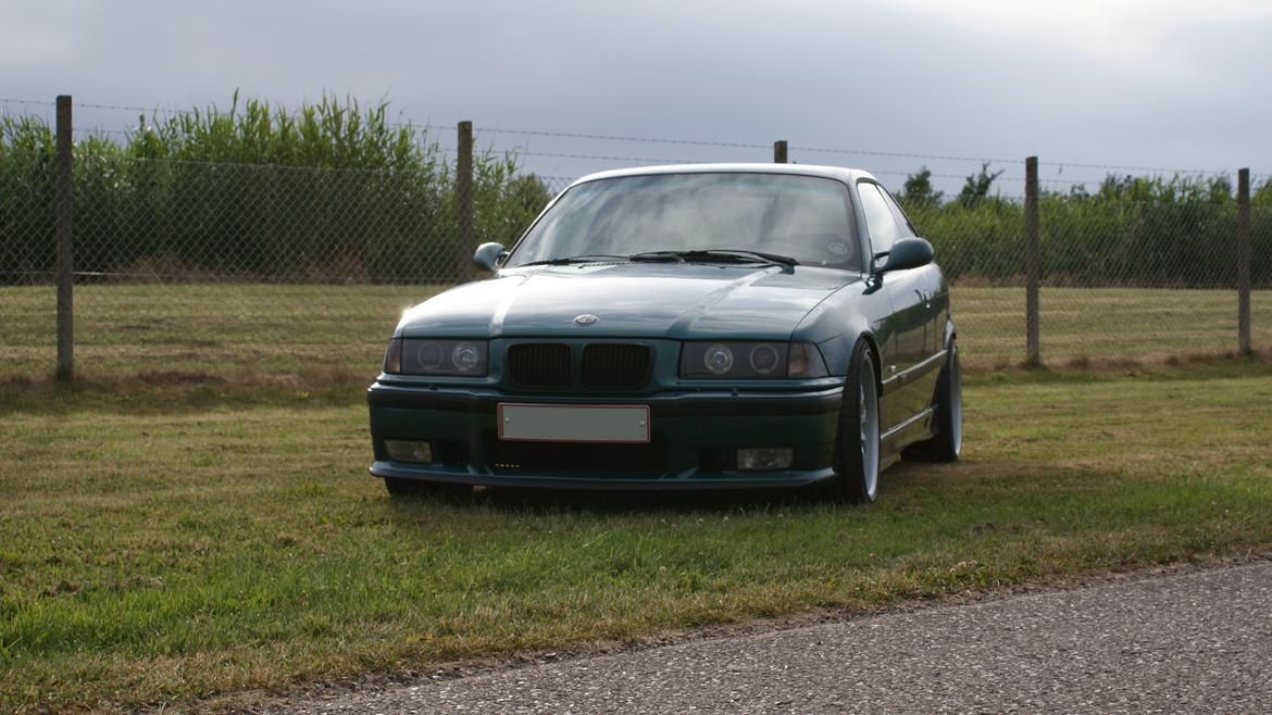 BMW E36 325i Coupe *SOLGT* billede 8