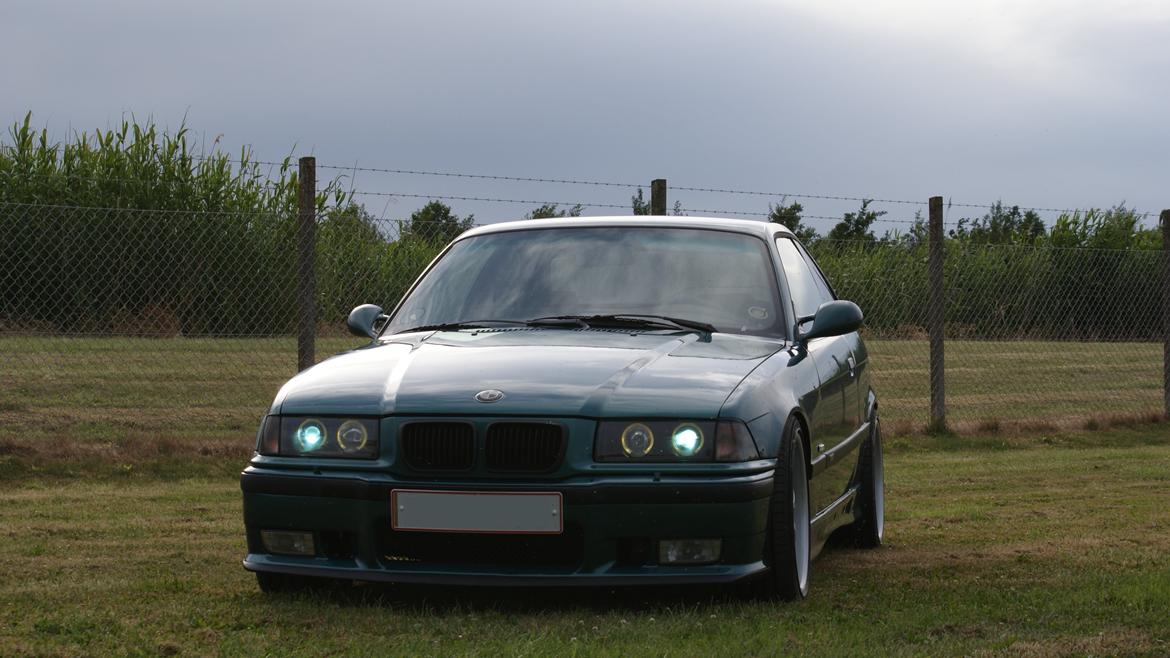 BMW E36 325i Coupe *SOLGT* billede 11