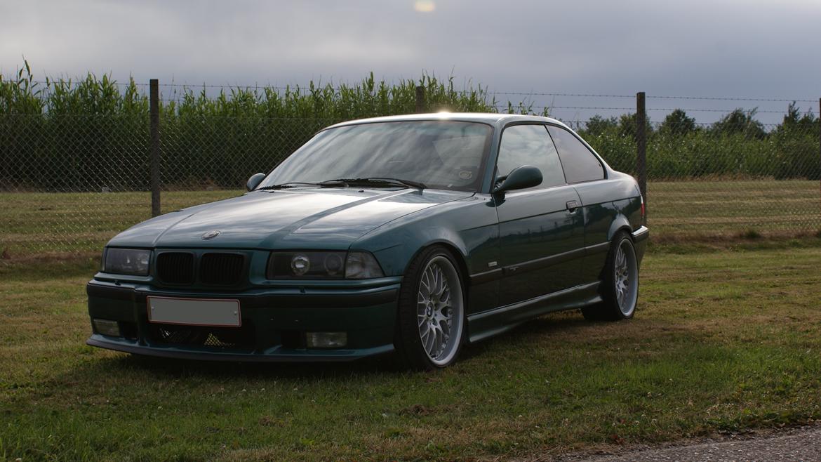 BMW E36 325i Coupe *SOLGT* billede 3