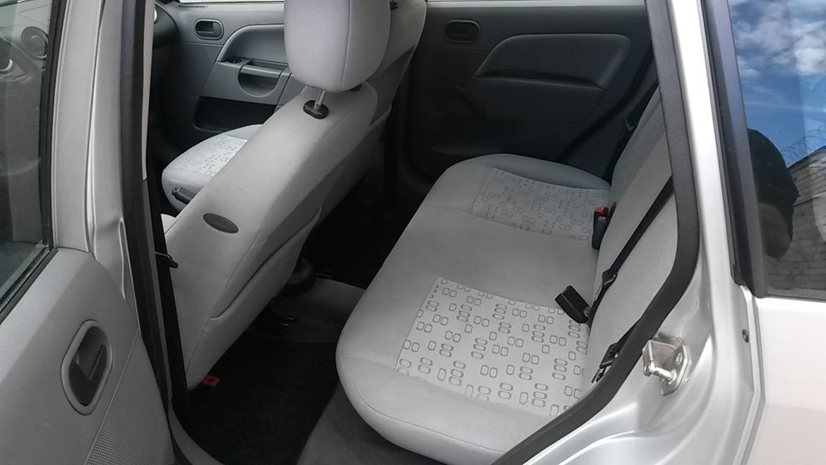 Ford Fiesta MK6 billede 10