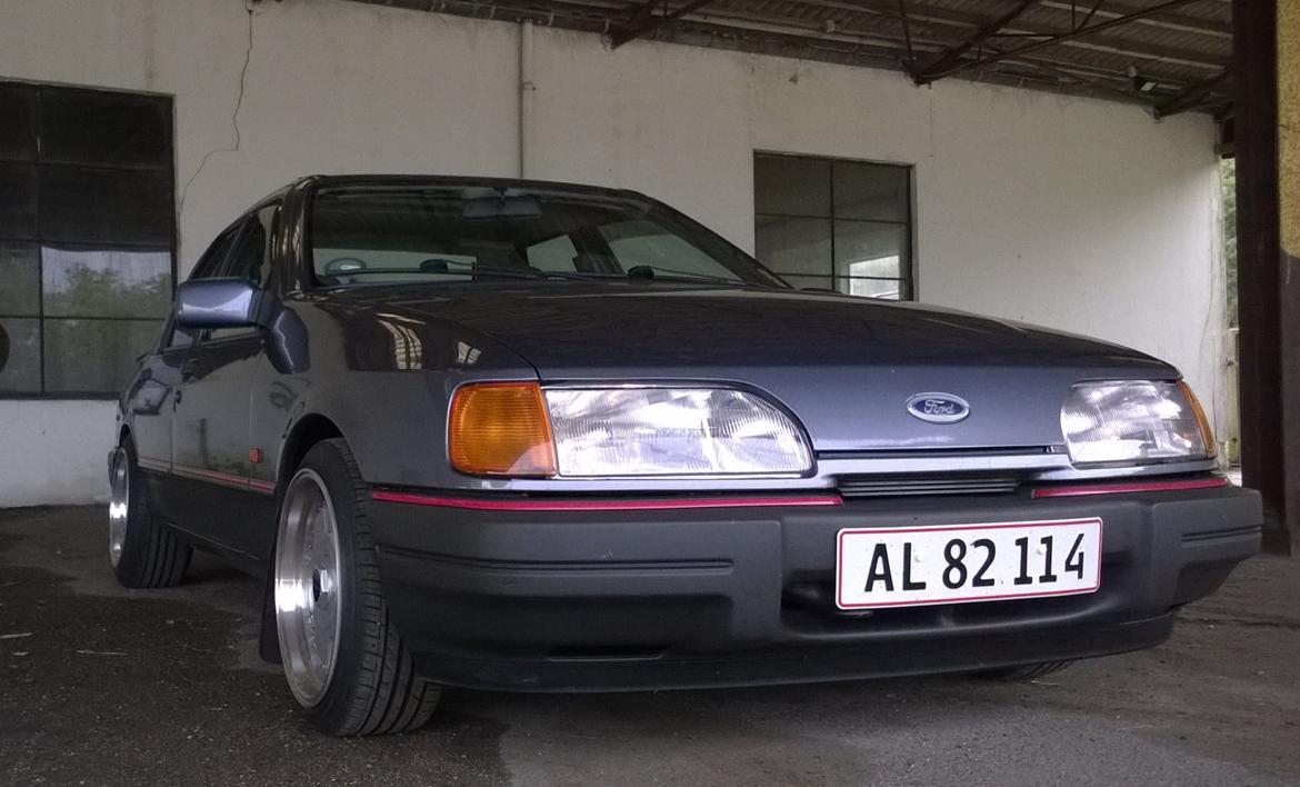 Ford Sierra Sedan Plaza billede 6