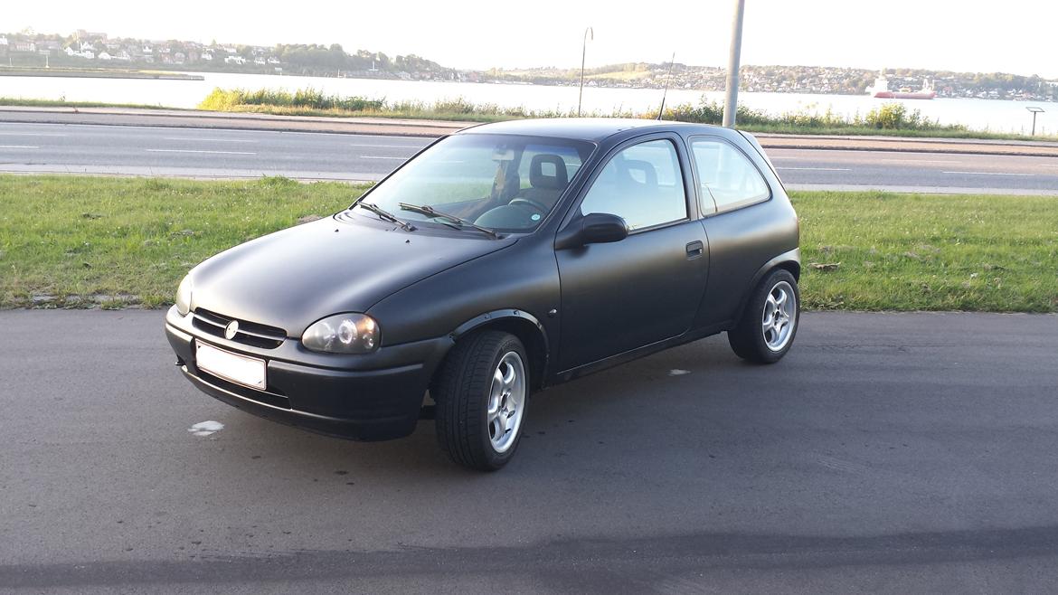 Opel Corsa 1.4i sport **SOLGT** billede 4