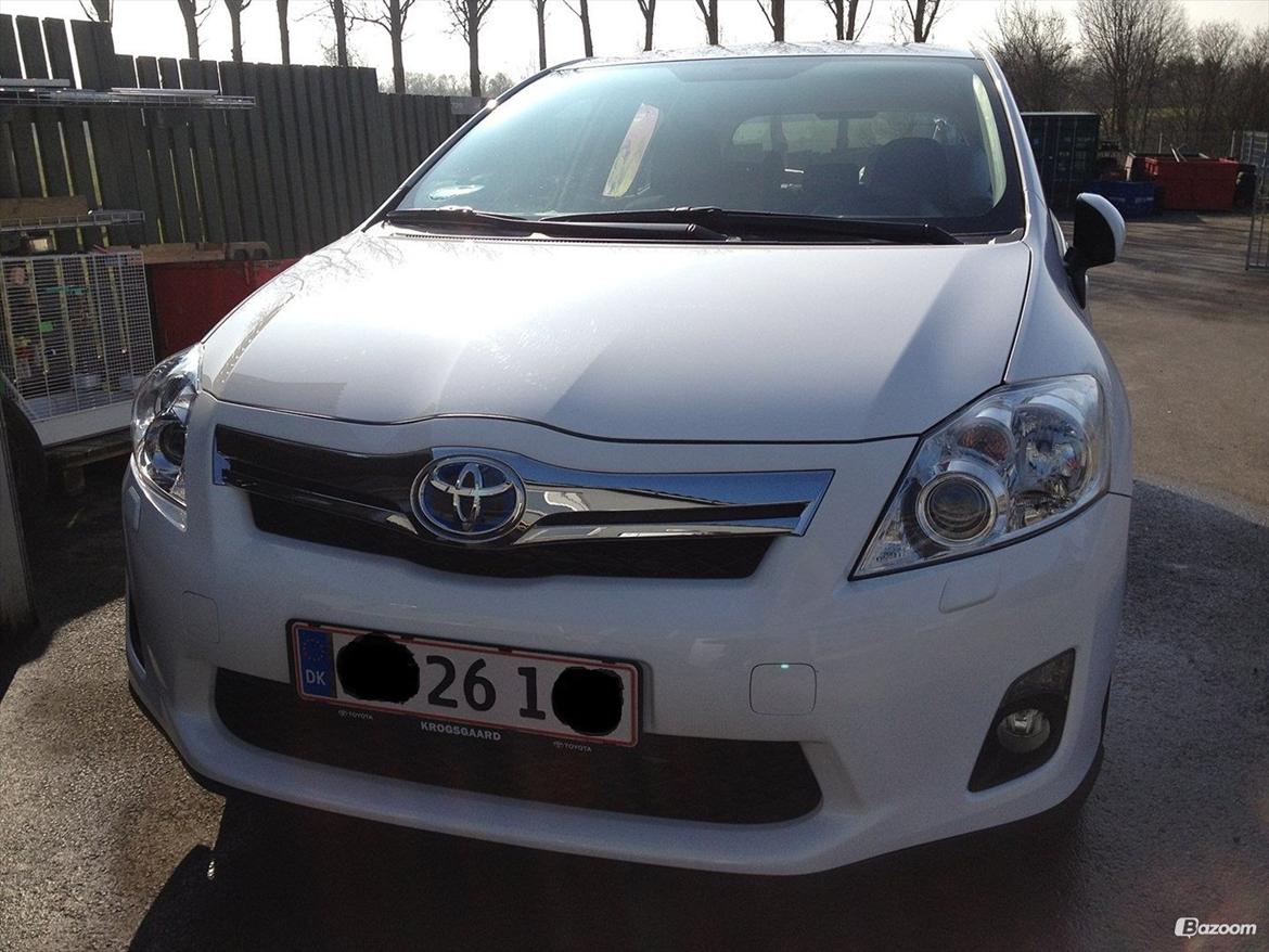 Toyota Auris 1,8 HSD ( Solgt ) billede 2