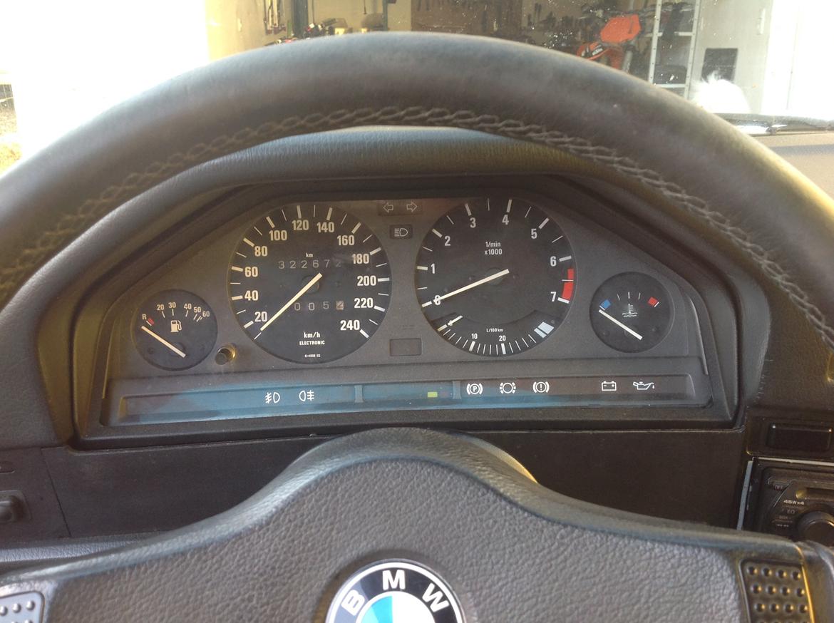 BMW 320I (solgt) billede 3