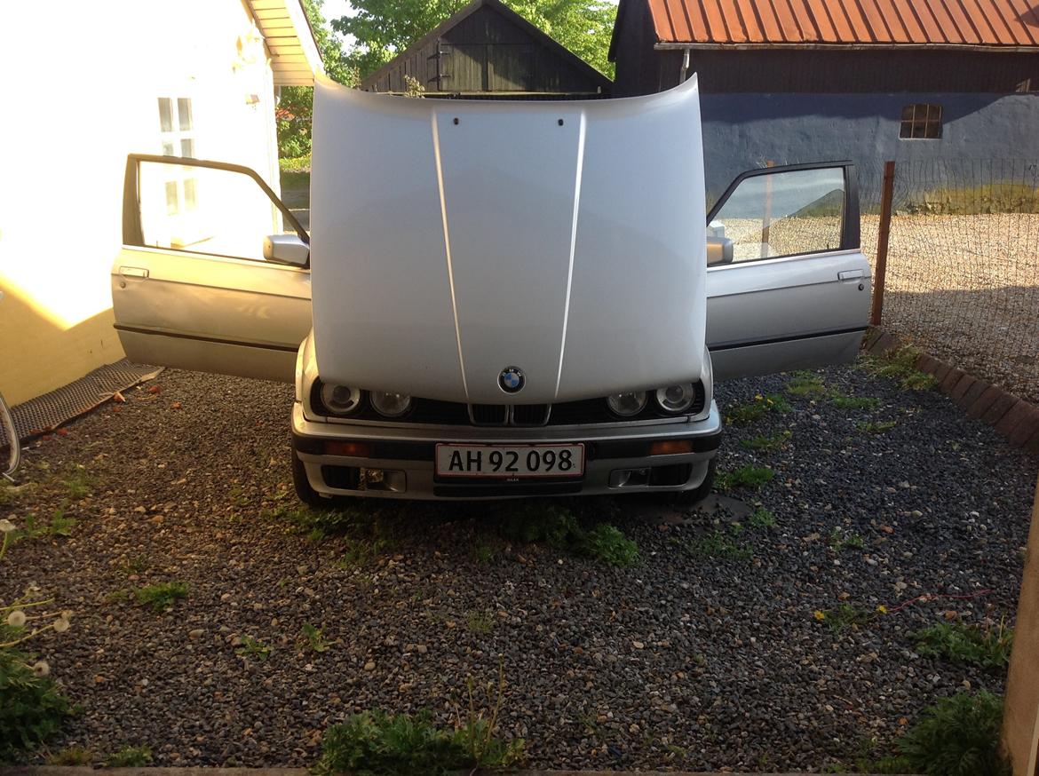 BMW 320I (solgt) billede 9