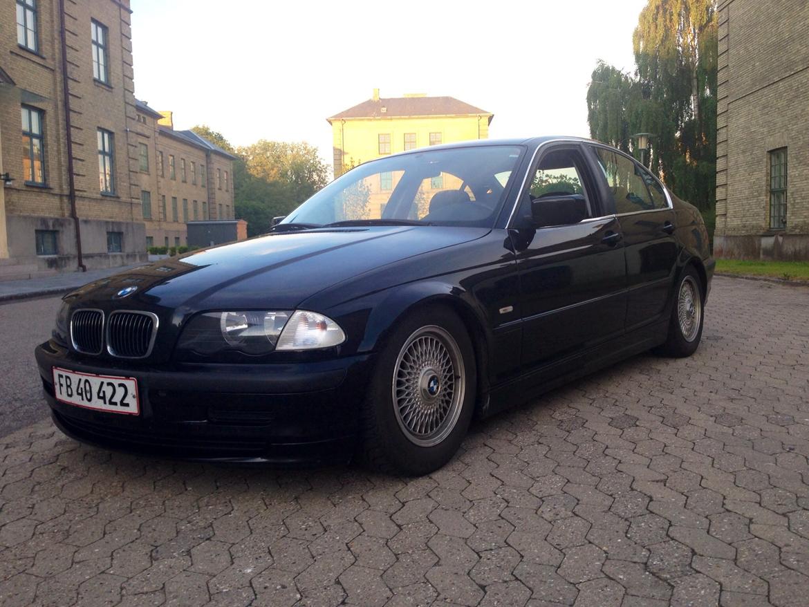 BMW E46 320i billede 1