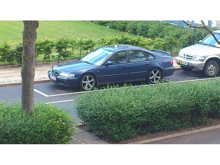 {{currentPhoto.altText}} billede {{currentPhoto.number}}