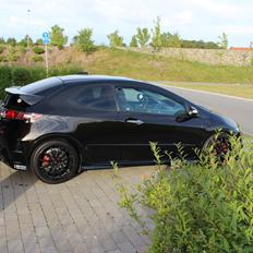 Honda Civic Type R +