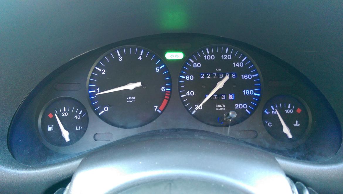 Opel Corsa 1.4i sport **SOLGT** billede 16