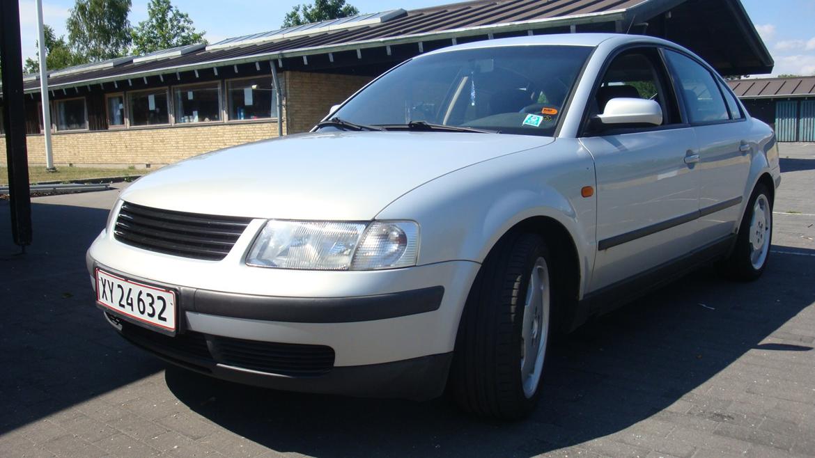 VW passat 3b limo [SOLGT] billede 1